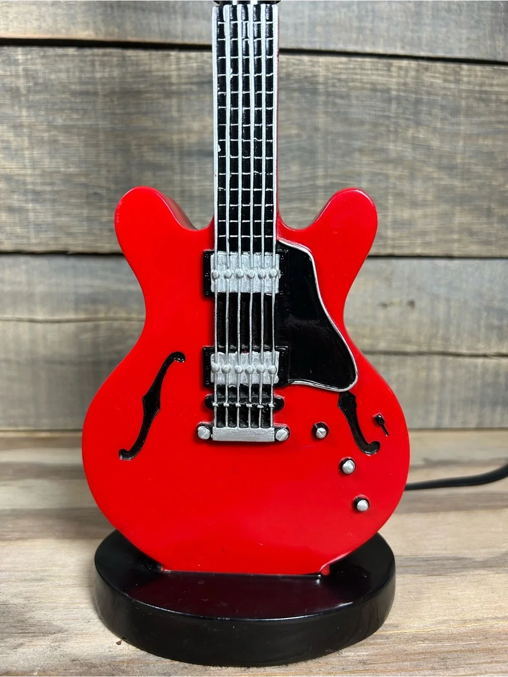 Rock 'n' Roll Red Guitar Table Lamp (Gibson ES-335 Style) #guitarlamp #music